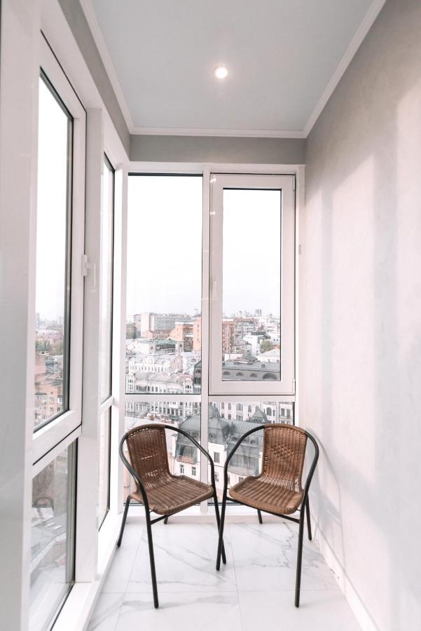 Royal Tower Vip Smart Apartments 4 키예프 외부 사진
